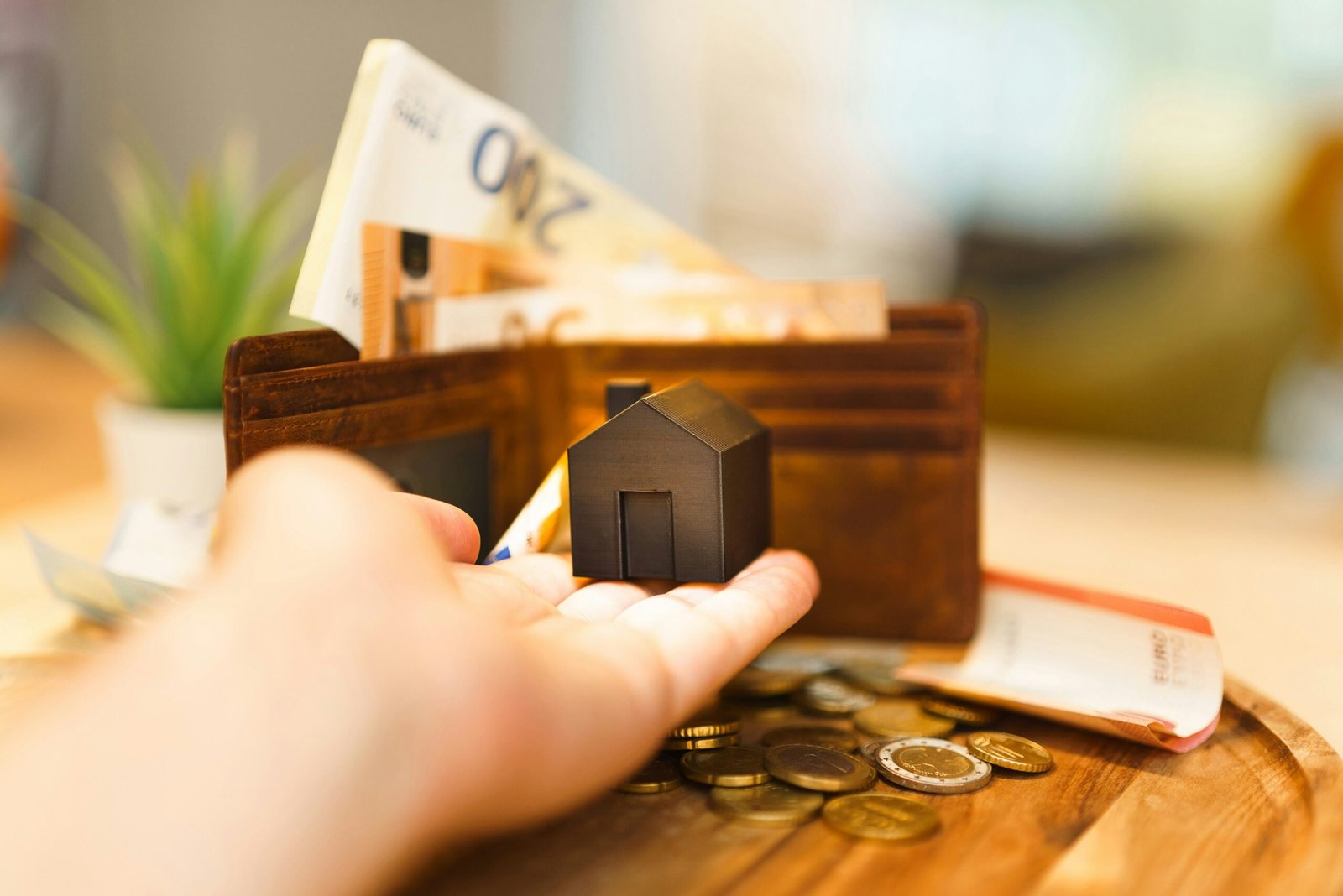 HELOC Guide: Everything You Need to Know About Home Equity Lines of Credit